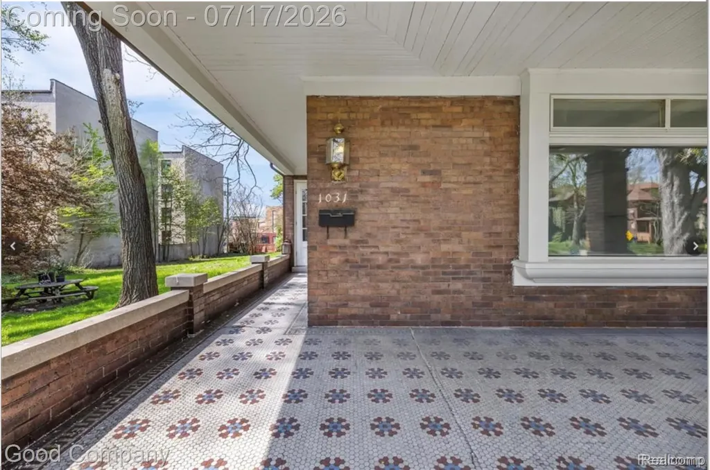 1031 Hubbard Street Detroit City MI 48209