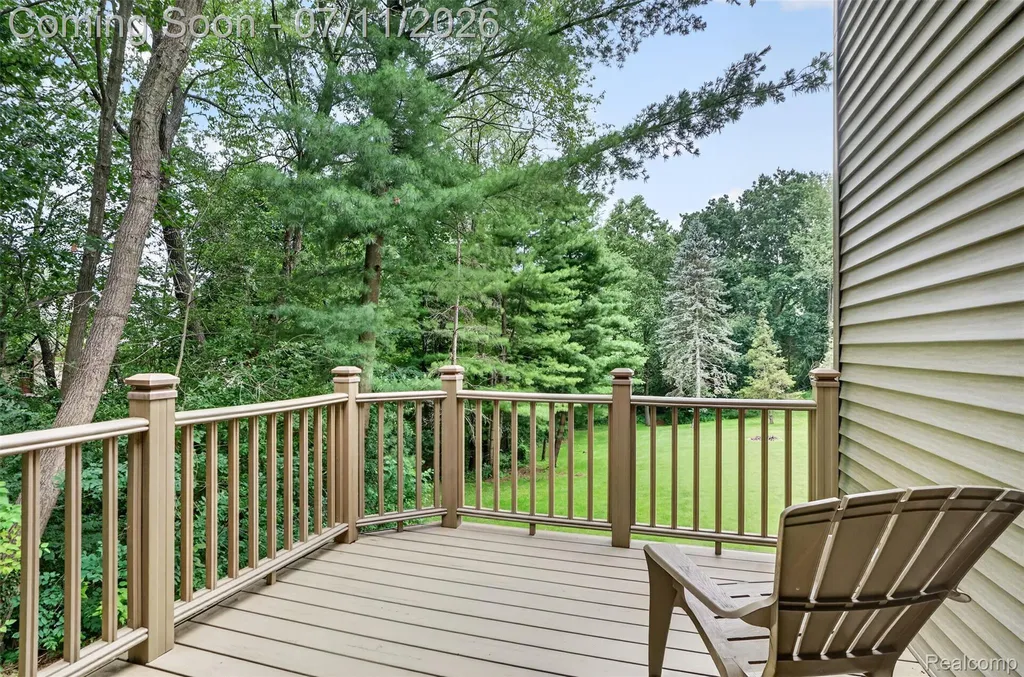 7772 Athlone Drive Hamburg Township MI 48116
