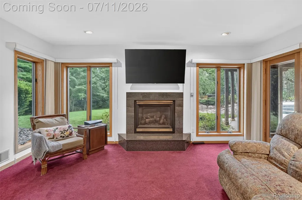 7772 Athlone Drive Hamburg Township MI 48116