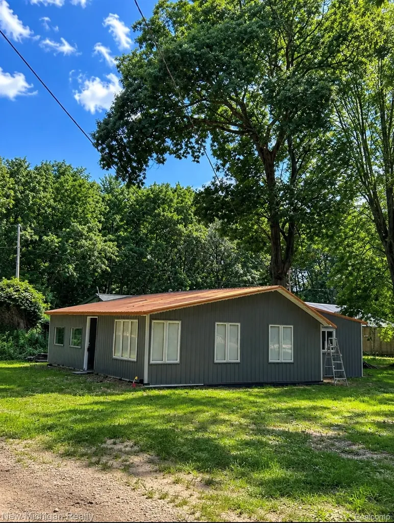 107 Hunter Drive Lincoln Township MI 48632