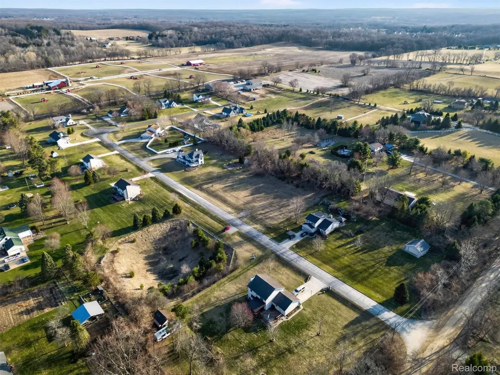 4640 Melanie Lane White Lake Charter Township MI 48383