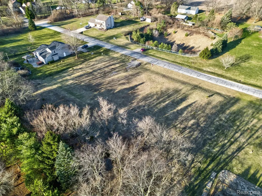 4640 Melanie Lane White Lake Charter Township MI 48383
