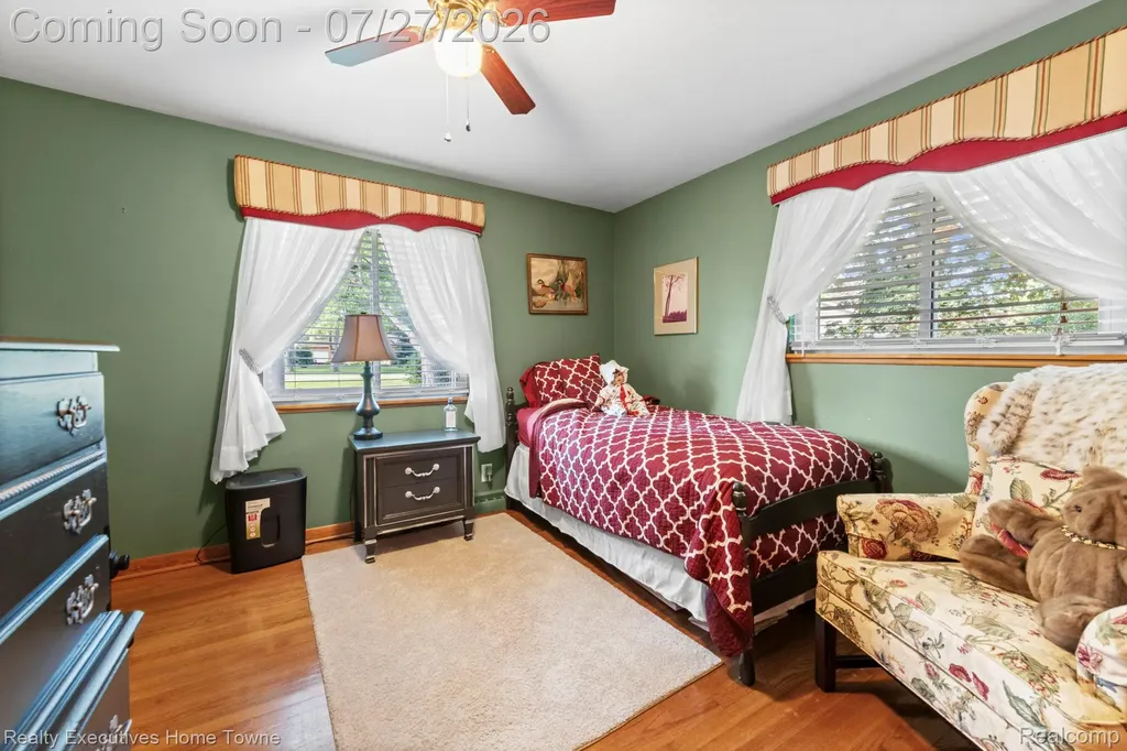 3425 Lomar Drive Fort Gratiot Charter Township MI 48059