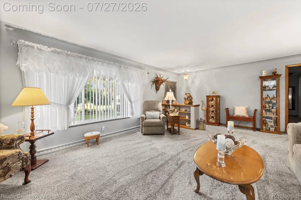 3425 Lomar Drive Fort Gratiot Charter Township MI 48059