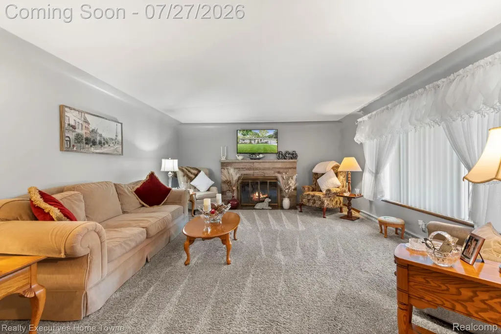 3425 Lomar Drive Fort Gratiot Charter Township MI 48059