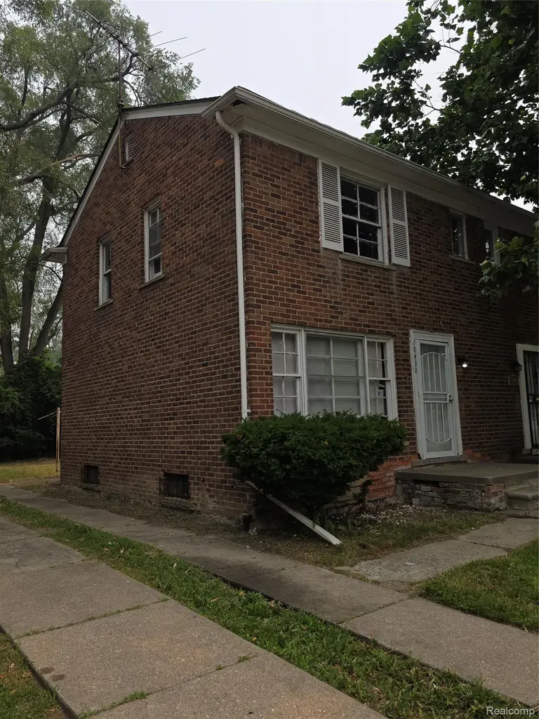 18432 Greenfield Road Detroit City MI 48235