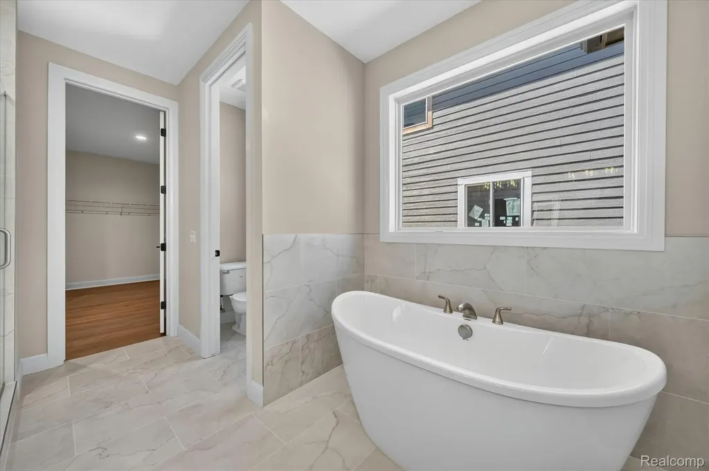 54462 Brenda Drive Macomb Township MI 48042