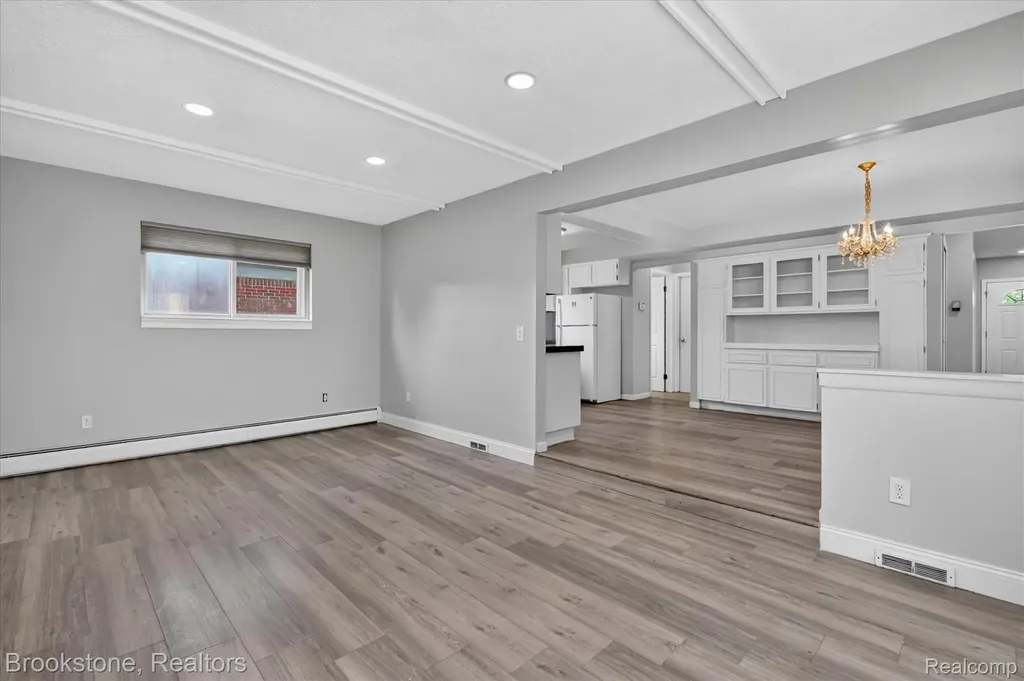 34294 Greentrees Road Sterling Heights City MI 48312