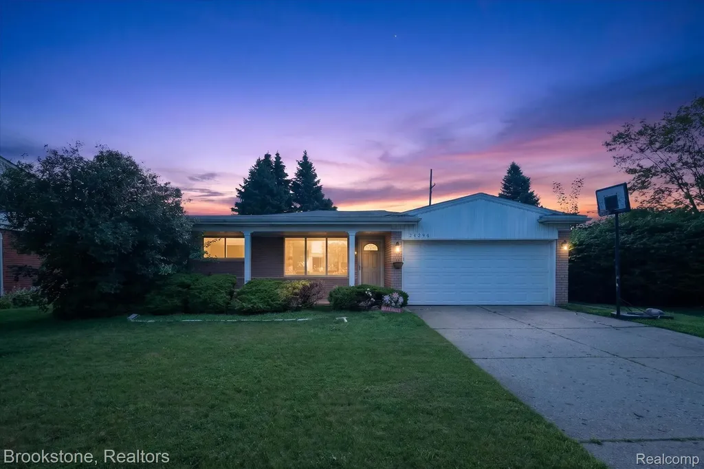34294 Greentrees Road Sterling Heights City MI 48312