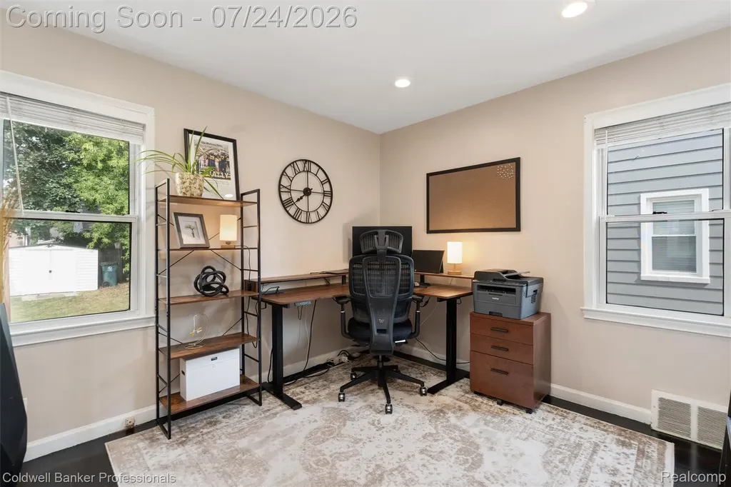 300 S Minerva Avenue Royal Oak City MI 48067