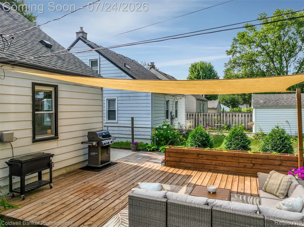 300 S Minerva Avenue Royal Oak City MI 48067