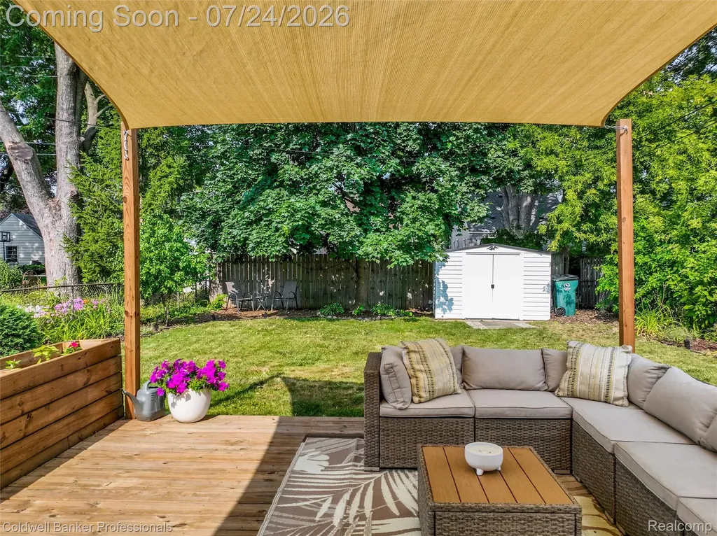 300 S Minerva Avenue Royal Oak City MI 48067