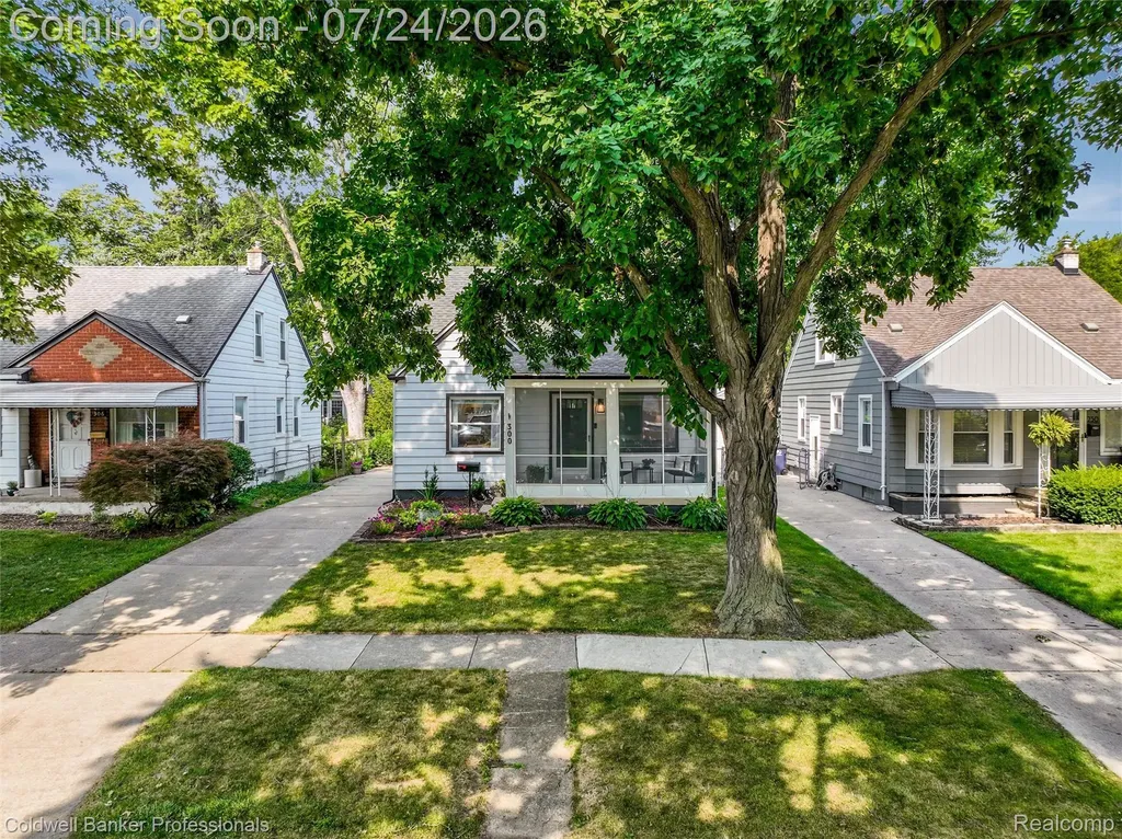 300 S Minerva Avenue Royal Oak City MI 48067