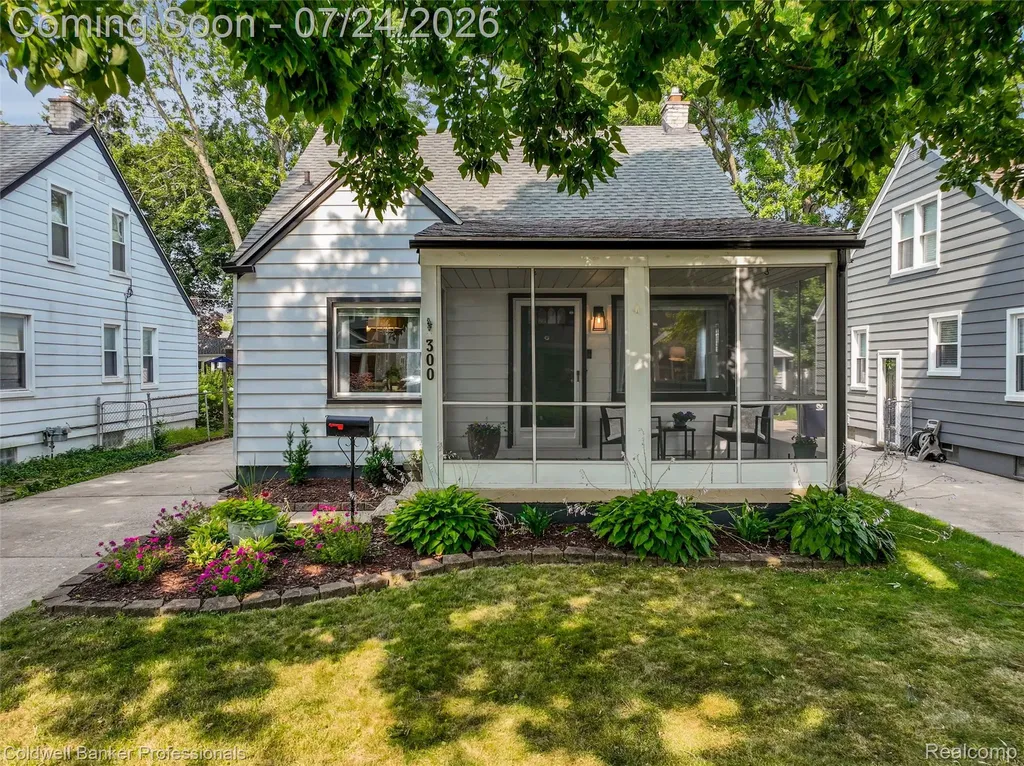 300 S Minerva Avenue Royal Oak City MI 48067