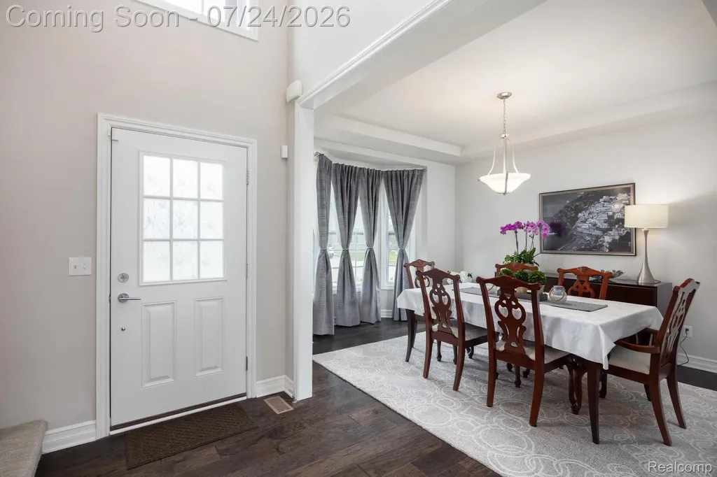 3534 Birchmount Drive Troy City MI 48083
