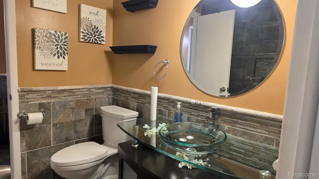 21150 Beaconsfield Street St. Clair Shores City MI 48080