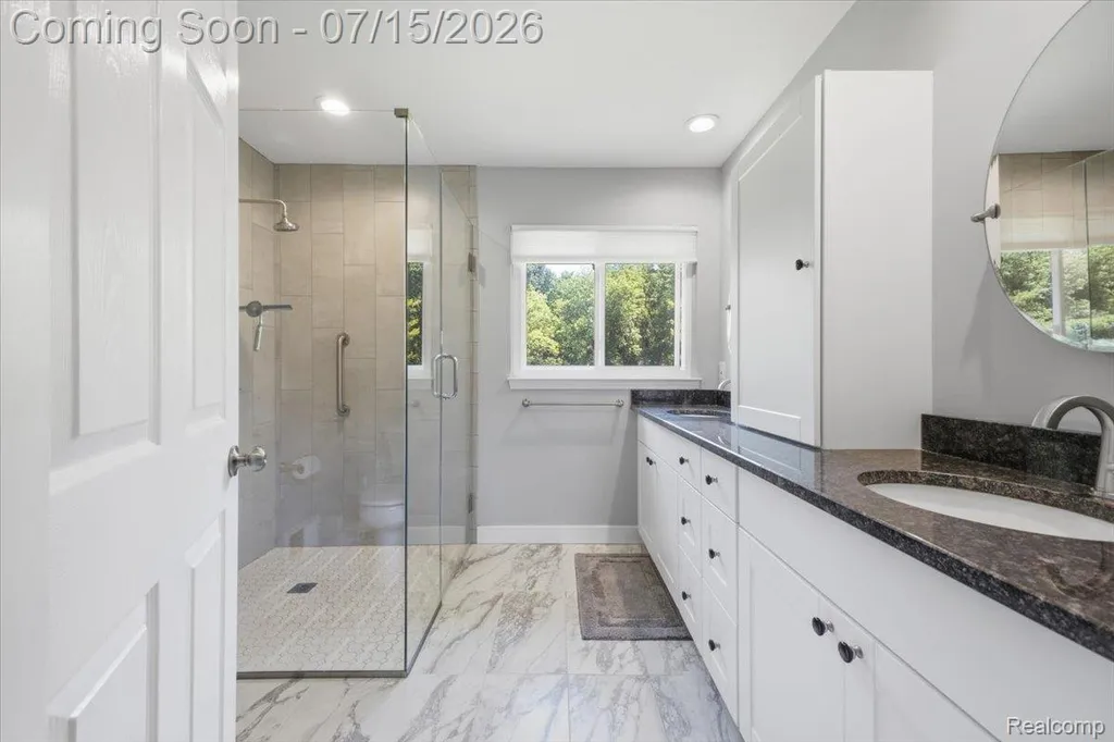 4638 Fox Chase Drive White Lake Charter Township MI 48383