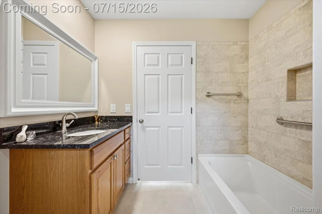 4638 Fox Chase Drive White Lake Charter Township MI 48383