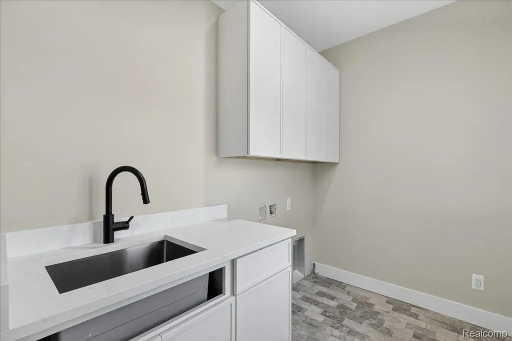 5005 Metamora Ridge Metamora Township MI 48455