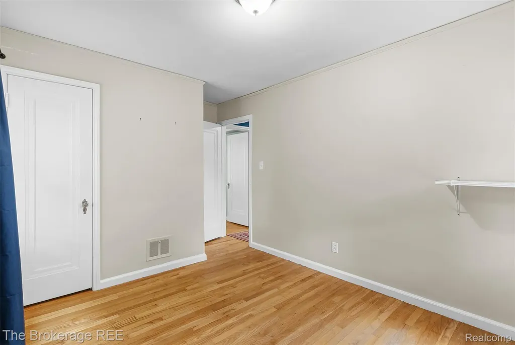 254 Albany Street Ferndale City MI 48220