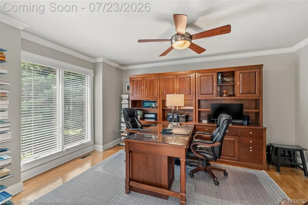 48806 Thornbury Drive Novi City MI 48374