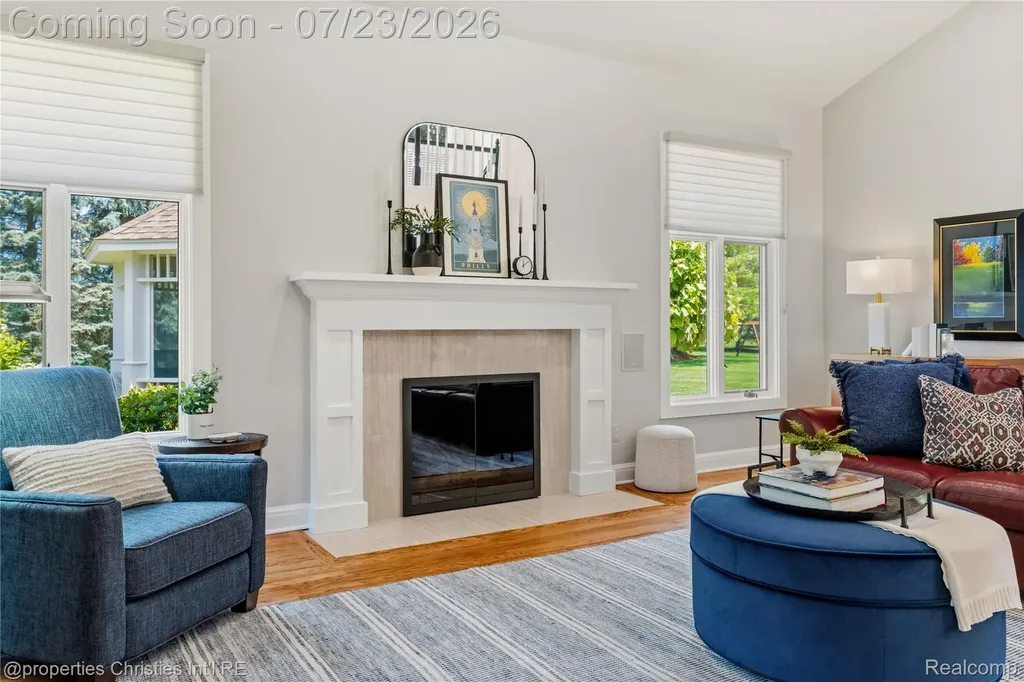 48806 Thornbury Drive Novi City MI 48374