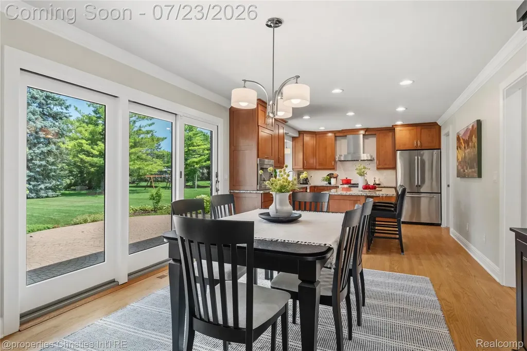 48806 Thornbury Drive Novi City MI 48374