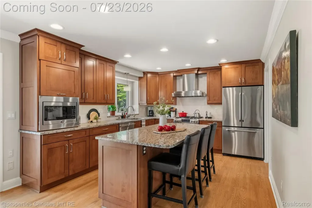 48806 Thornbury Drive Novi City MI 48374