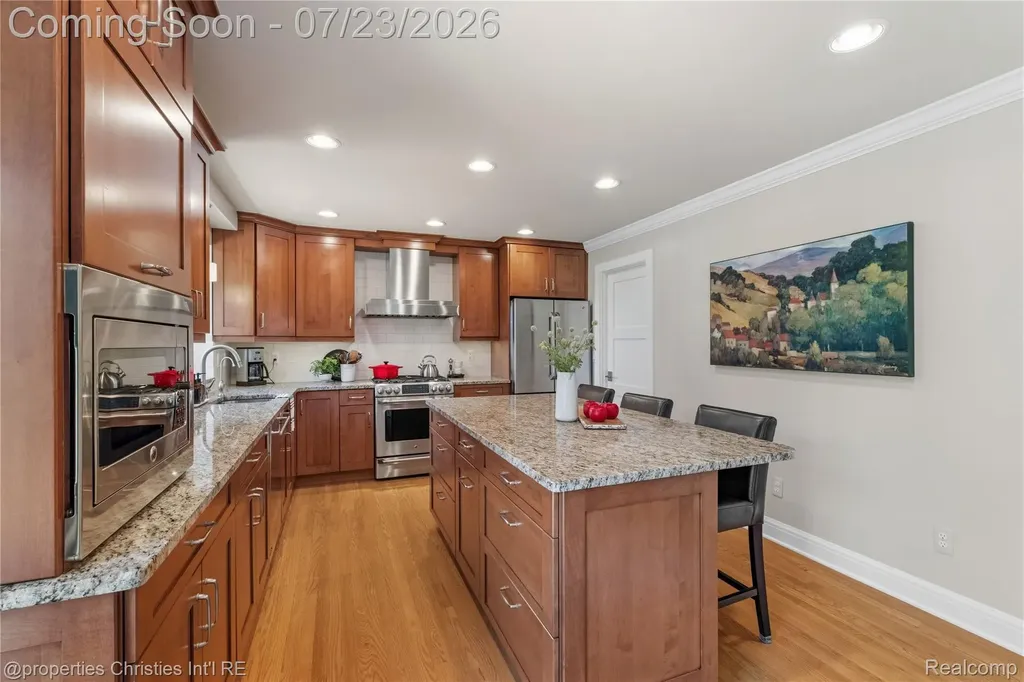 48806 Thornbury Drive Novi City MI 48374
