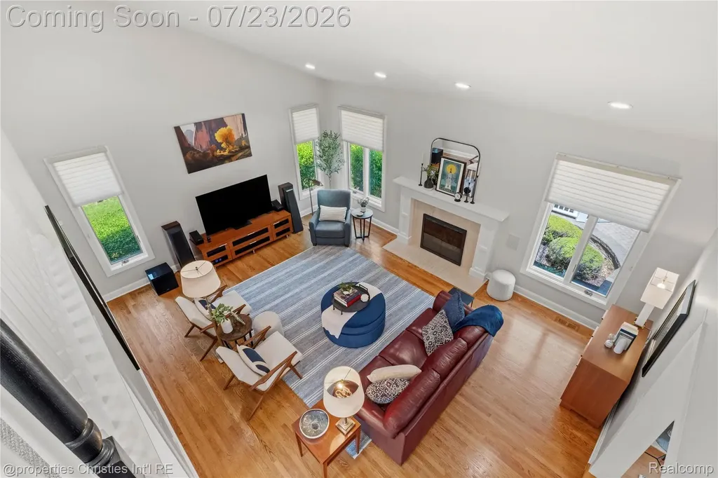 48806 Thornbury Drive Novi City MI 48374