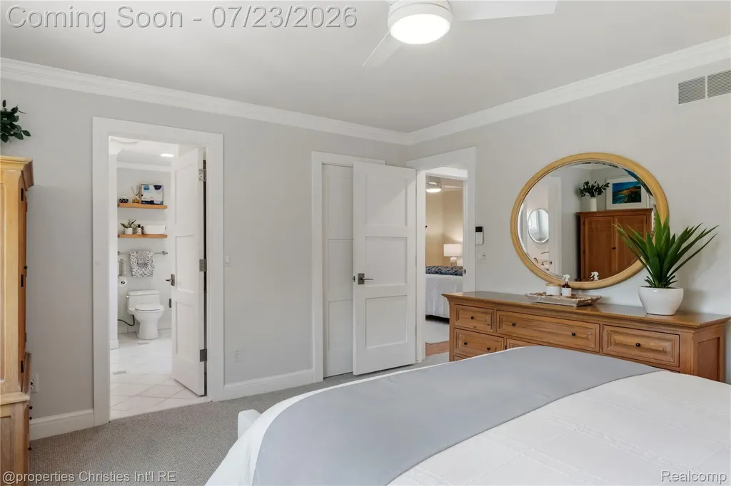 48806 Thornbury Drive Novi City MI 48374
