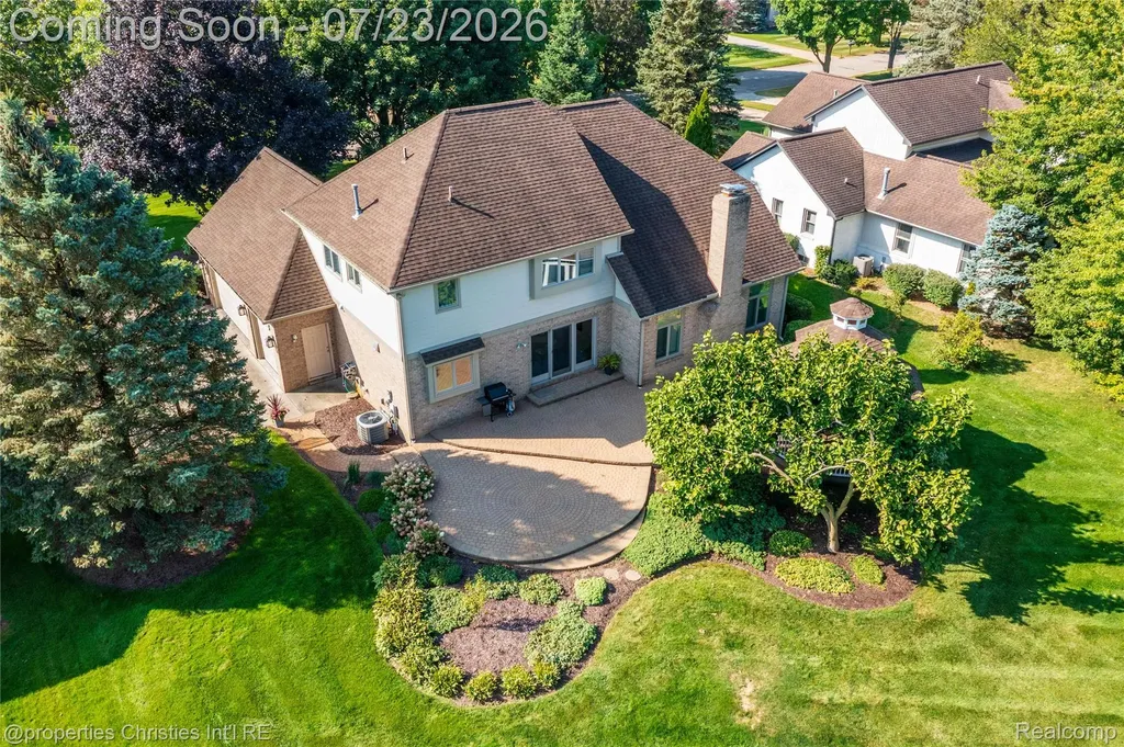 48806 Thornbury Drive Novi City MI 48374