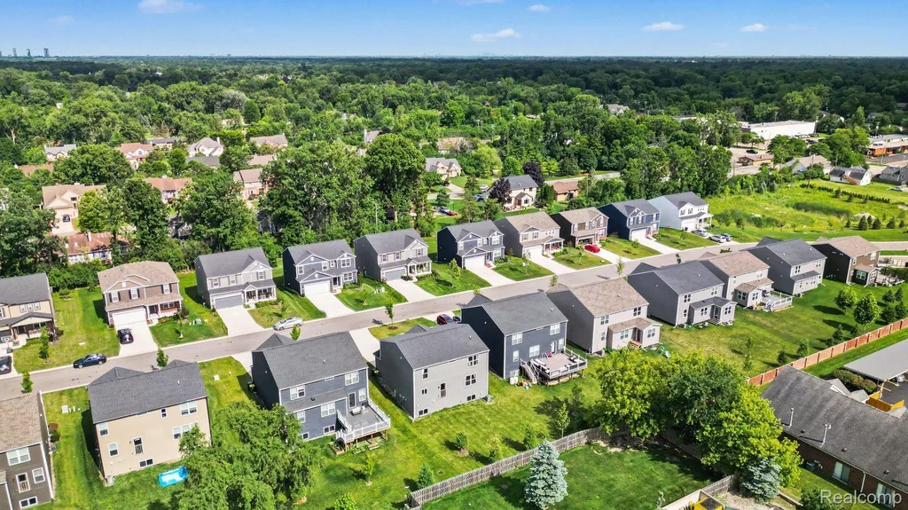 24461 Jade Drive Farmington Hills City MI 48336
