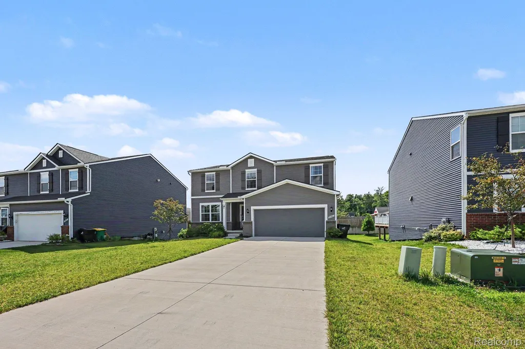 24461 Jade Drive Farmington Hills City MI 48336