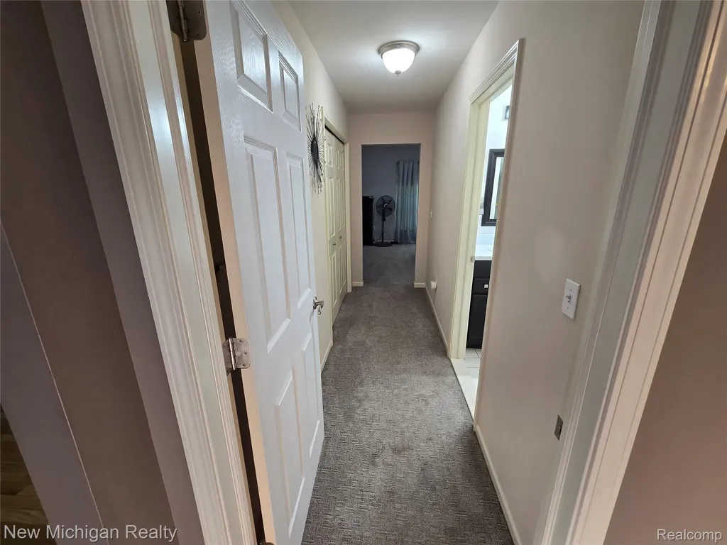 8165 Timber Trail White Lake Charter Township MI 48386