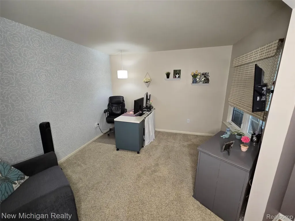 8165 Timber Trail White Lake Charter Township MI 48386