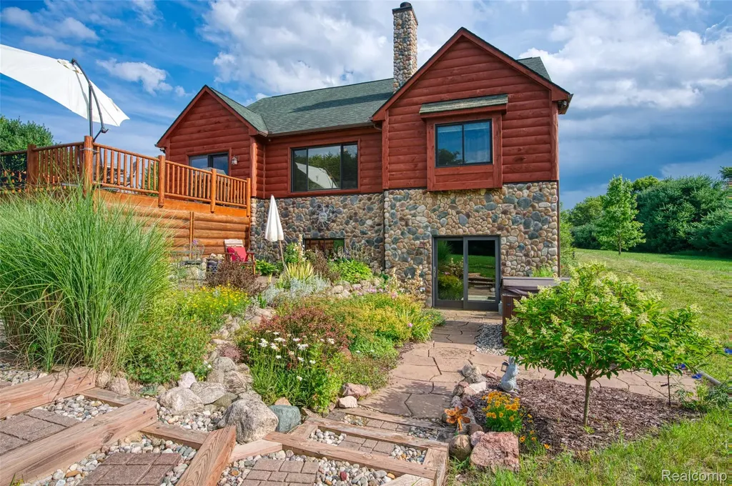 7200 Wiggins Road Deerfield Township MI 48855