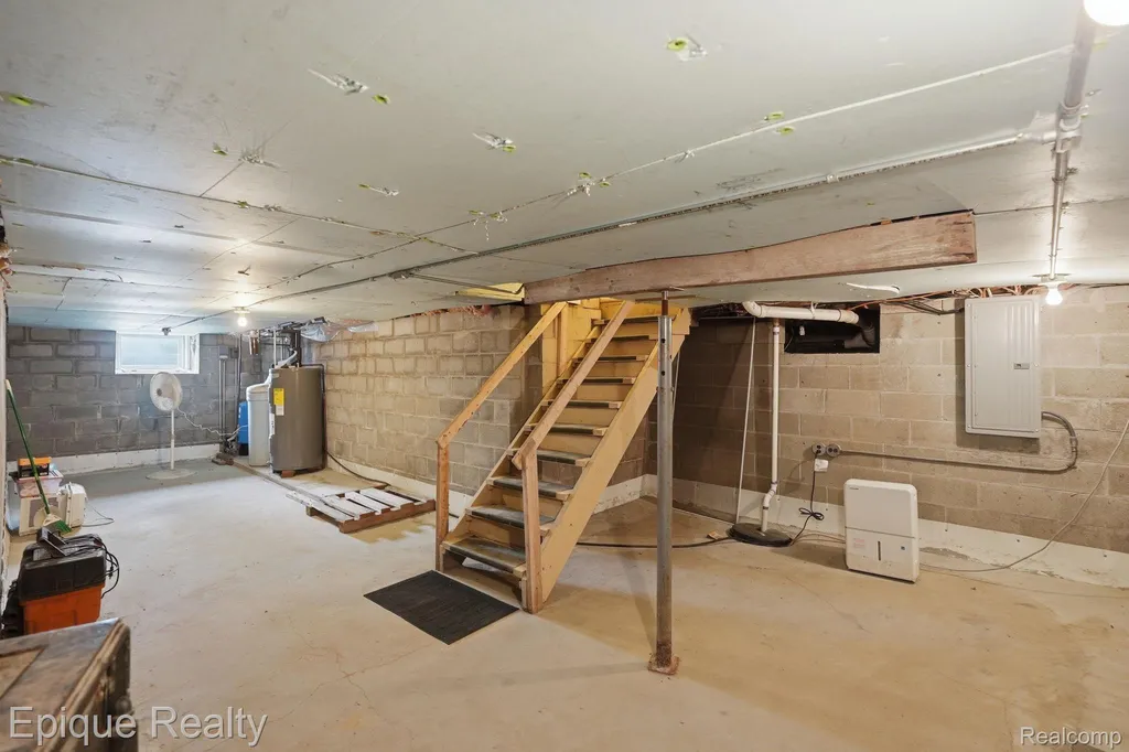204 Washington Street Attica Township MI 48412