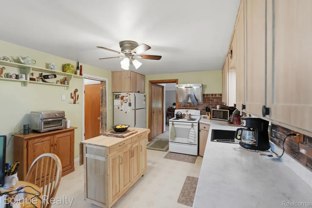 204 Washington Street Attica Township MI 48412