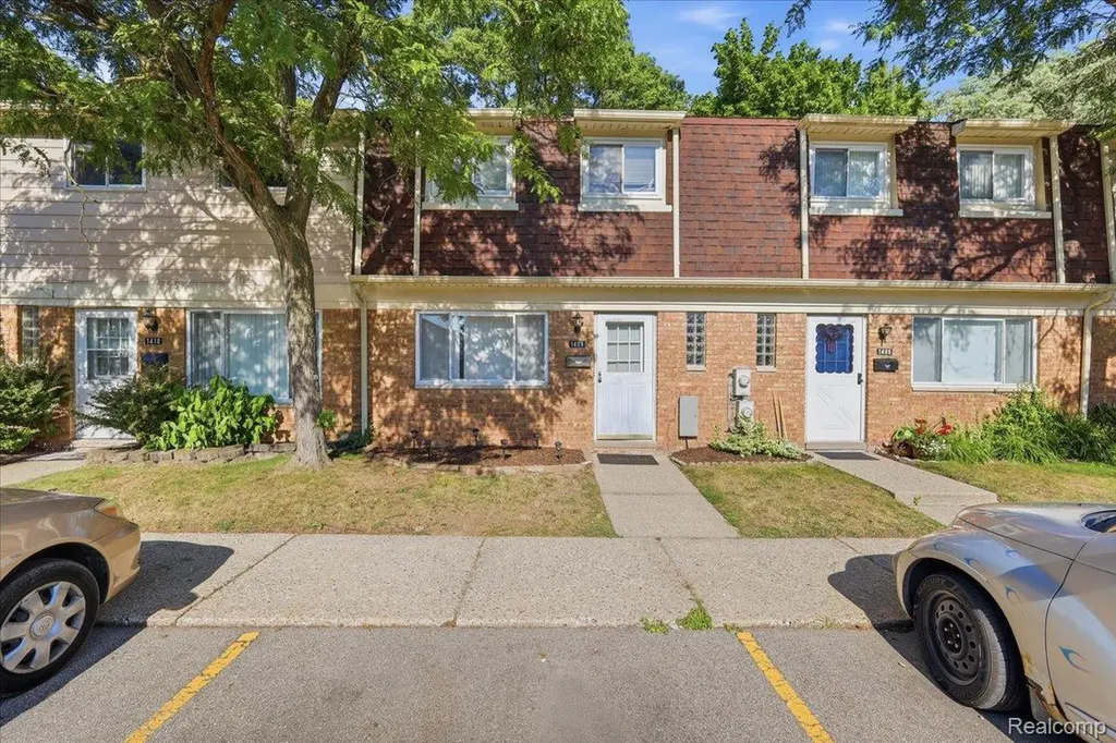 1408 Laurel Valley Drive Waterford Charter Township MI 48327