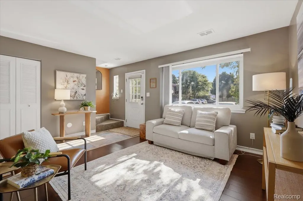 1408 Laurel Valley Drive Waterford Charter Township MI 48327