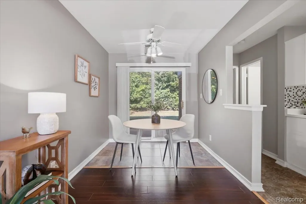1408 Laurel Valley Drive Waterford Charter Township MI 48327