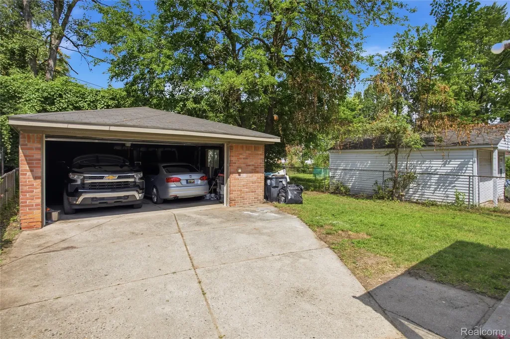 11363 Riverdale Redford Charter Township MI 48239