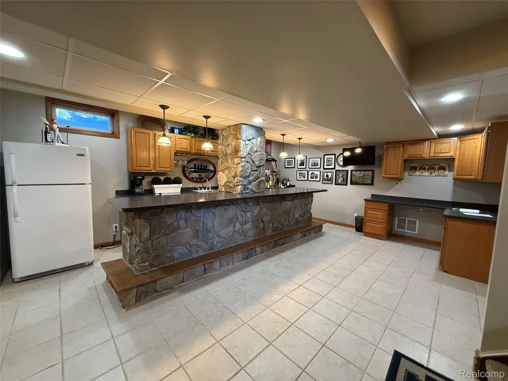 3668 E Allen Road Oceola Township MI 48855