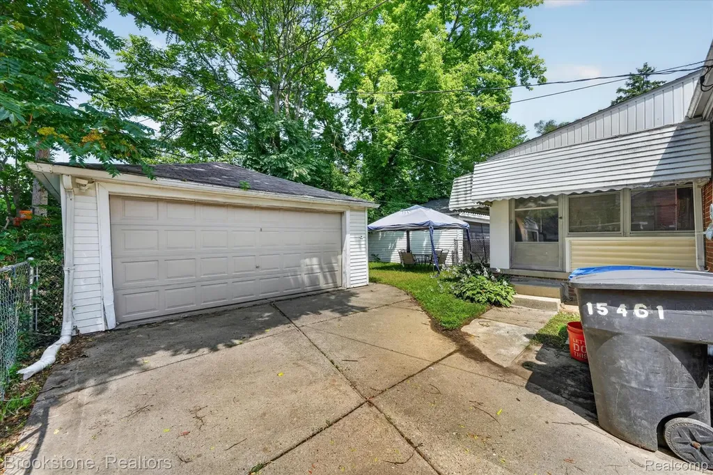 15461 Vaughan Street Detroit City MI 48223