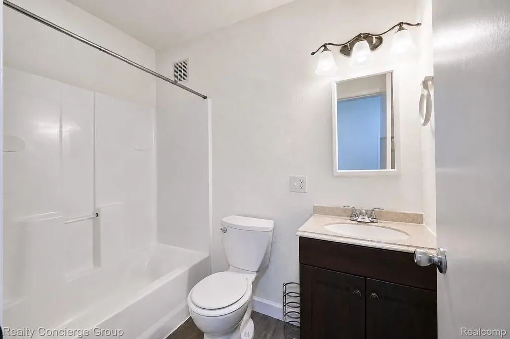 4241 N Michigan Avenue Carrollton Township MI 48604