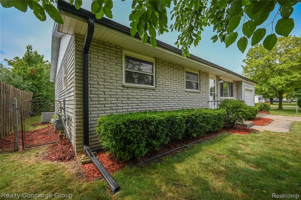 4241 N Michigan Avenue Carrollton Township MI 48604