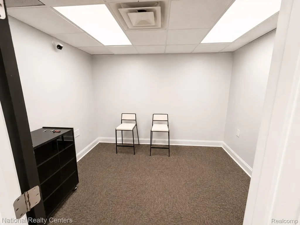 24736 Michigan Avenue Dearborn City MI 48124