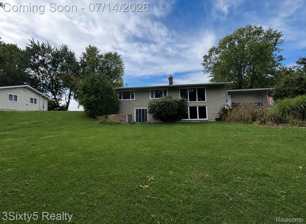 9251 Tonneberger Drive Tecumseh Township MI 49286