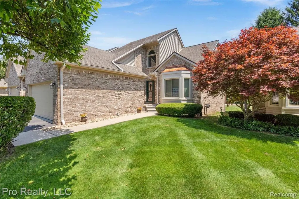 45317 Stonehedge Drive Plymouth Charter Township MI 48170
